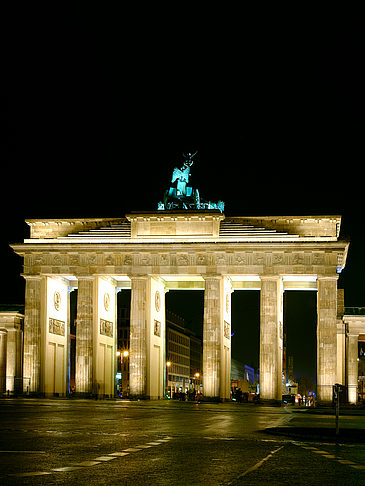 Brandenburger Tor - Blick nach Osten - Berlin (Berlin)